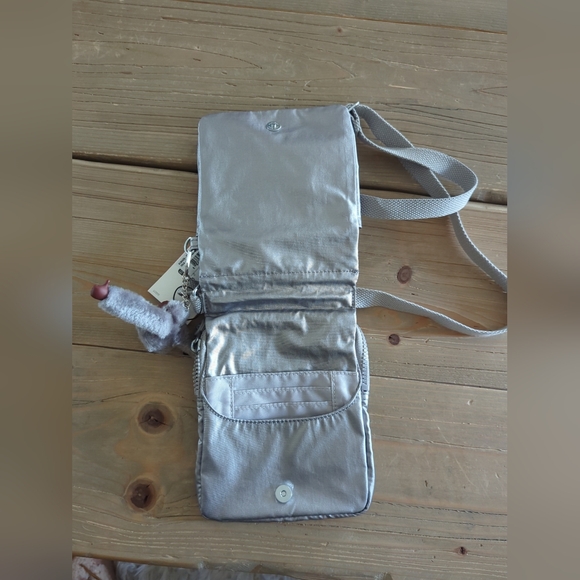 NWT Kipling Small Crossbody Bag El Dorado Metallic Pewter Adjustable Strap - Picture 5 of 9